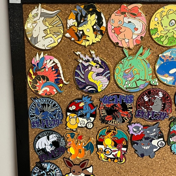 Pokemon Charmander Squirtle Pin Choice Pins Charizard Streetwear Hats Hat Brooch - Picture 2 of 11